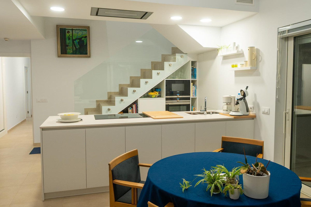 4 Bed Townhouse for sale in Calpe Costa Blanca, Alicante, Spain