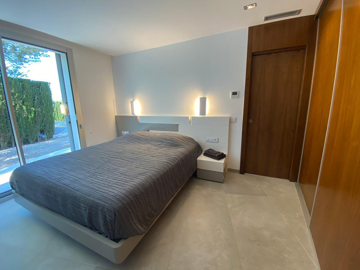 4 Bed Townhouse for sale in Calpe Costa Blanca, Alicante, Spain