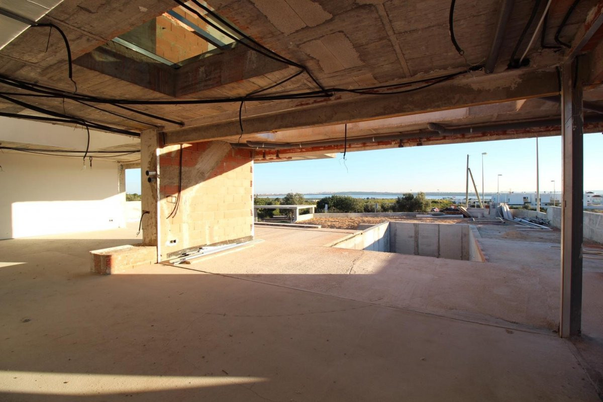 Se vende Villa - Chalet de 3 dormitorios en Costa Blanca, Alicante, España