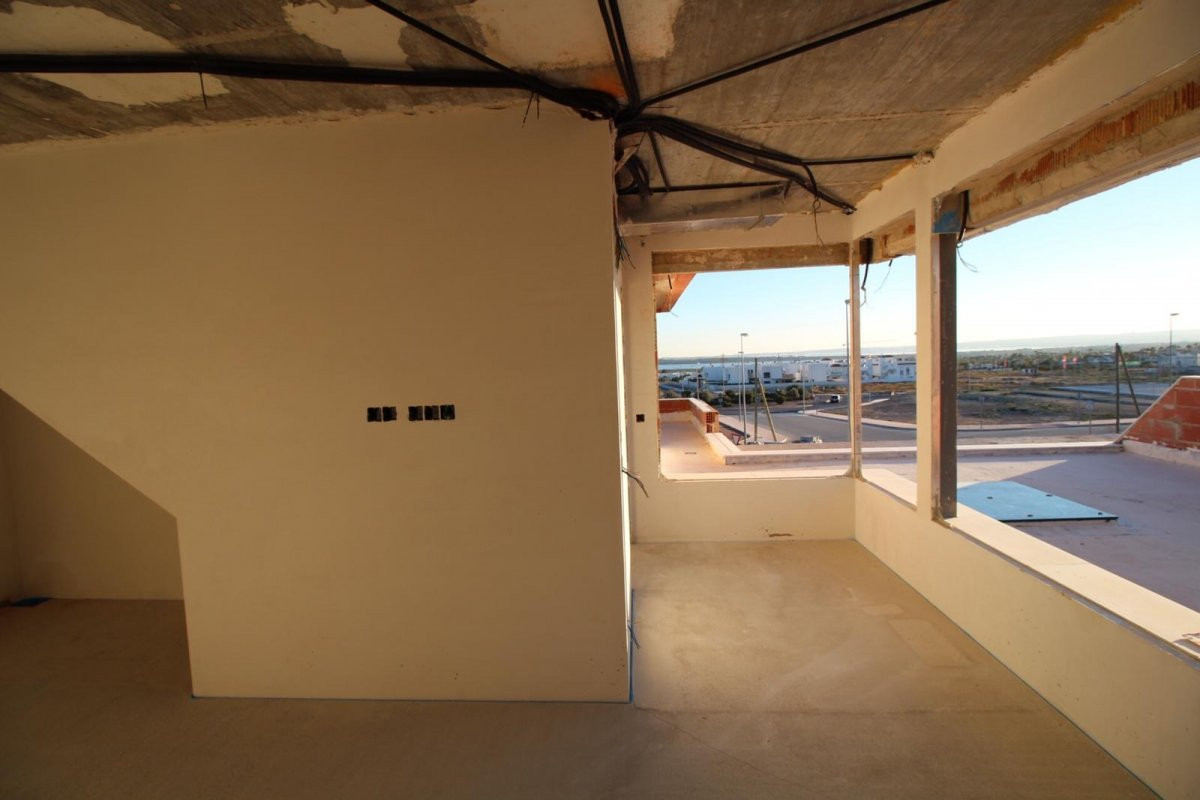 Se vende Villa - Chalet de 3 dormitorios en Costa Blanca, Alicante, España