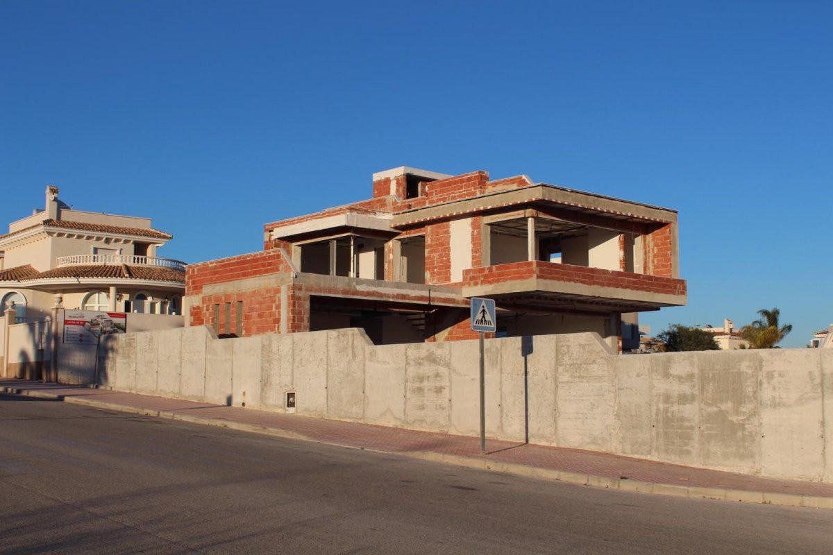 Se vende Villa - Chalet de 3 dormitorios en Costa Blanca, Alicante, España