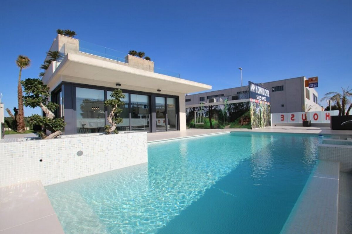 4 Bed Townhouse for sale in Orihuela Costa Costa Blanca, Alicante, Spain