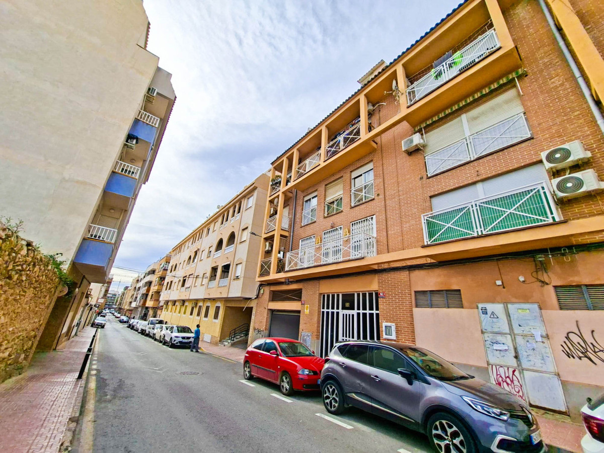 Se vende Ático de 2 dormitorios en Costa Blanca, Alicante, España