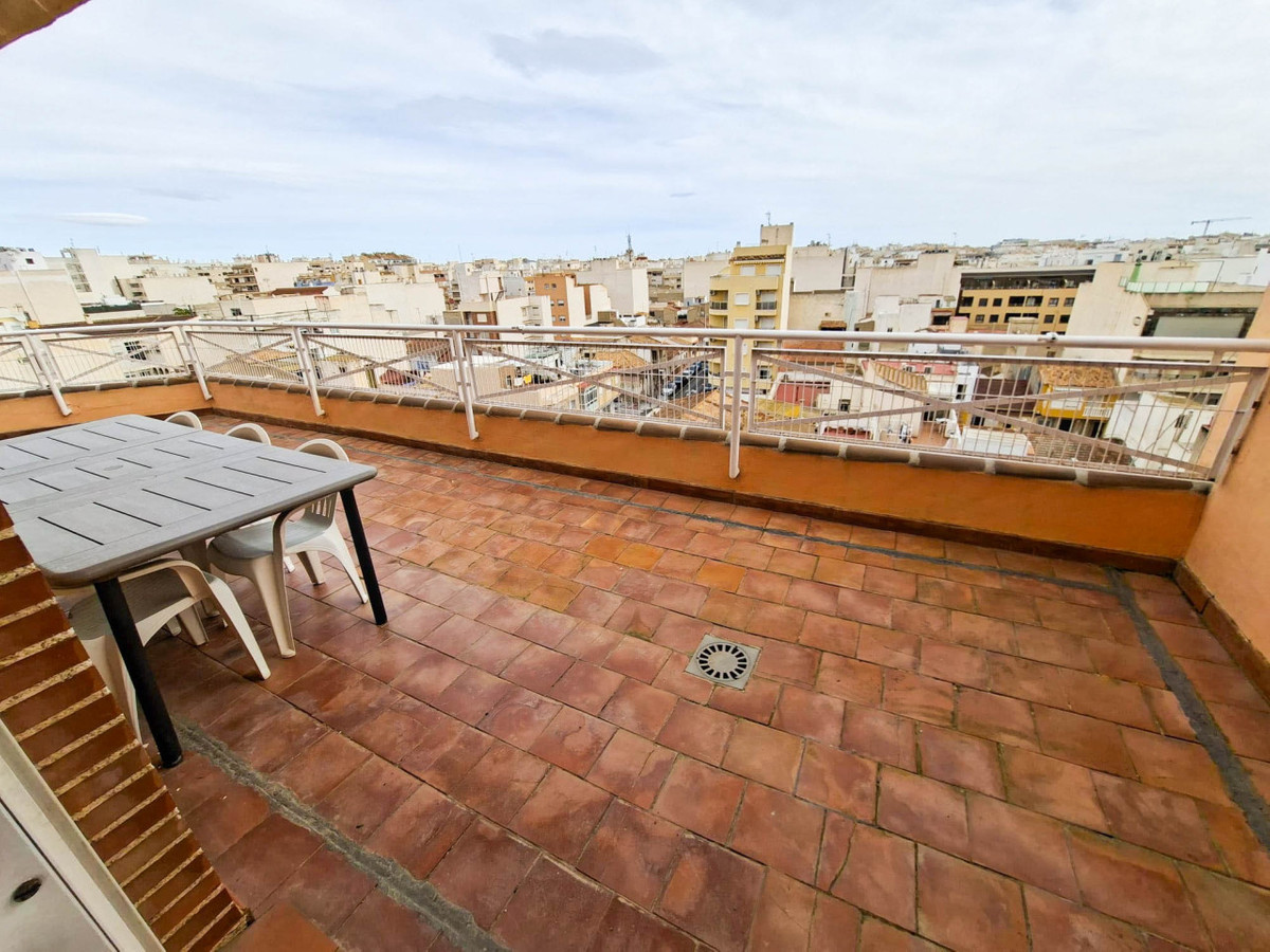 Se vende Ático de 2 dormitorios en Costa Blanca, Alicante, España