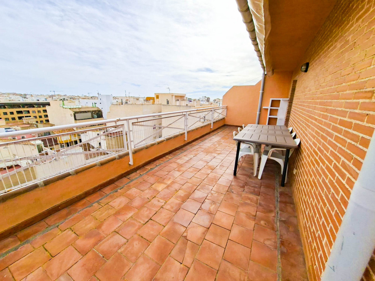Se vende Ático de 2 dormitorios en Costa Blanca, Alicante, España