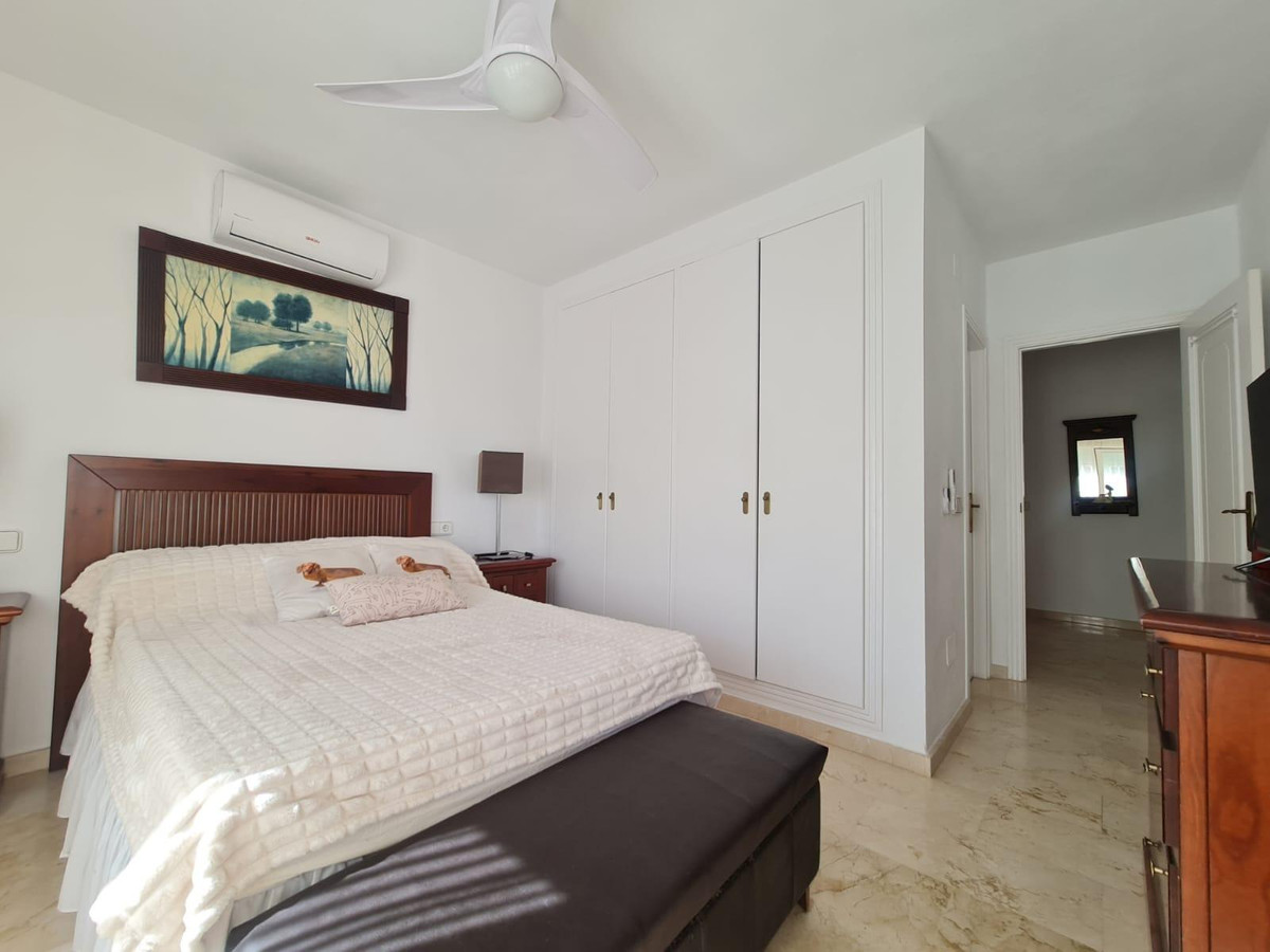 Se vende Villa - Chalet de 3 dormitorios en Costa Blanca, Alicante, España