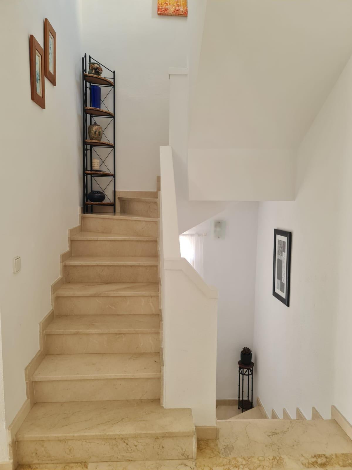 Se vende Villa - Chalet de 3 dormitorios en Costa Blanca, Alicante, España