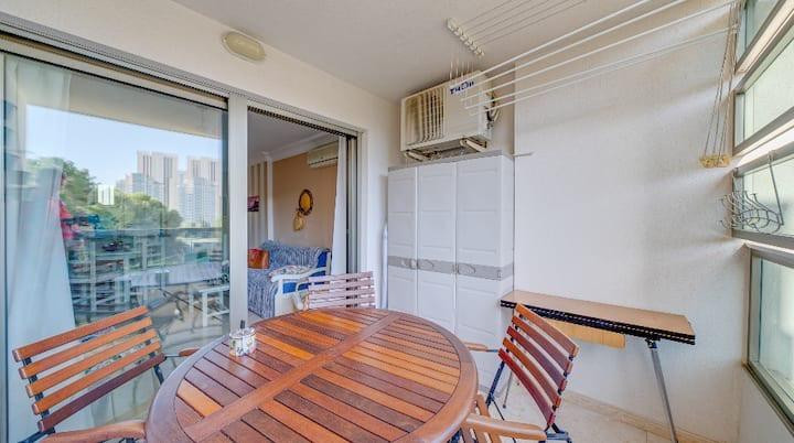 Se vende Apartamento Planta Media de 2 dormitorios en Costa Blanca, Alicante, España