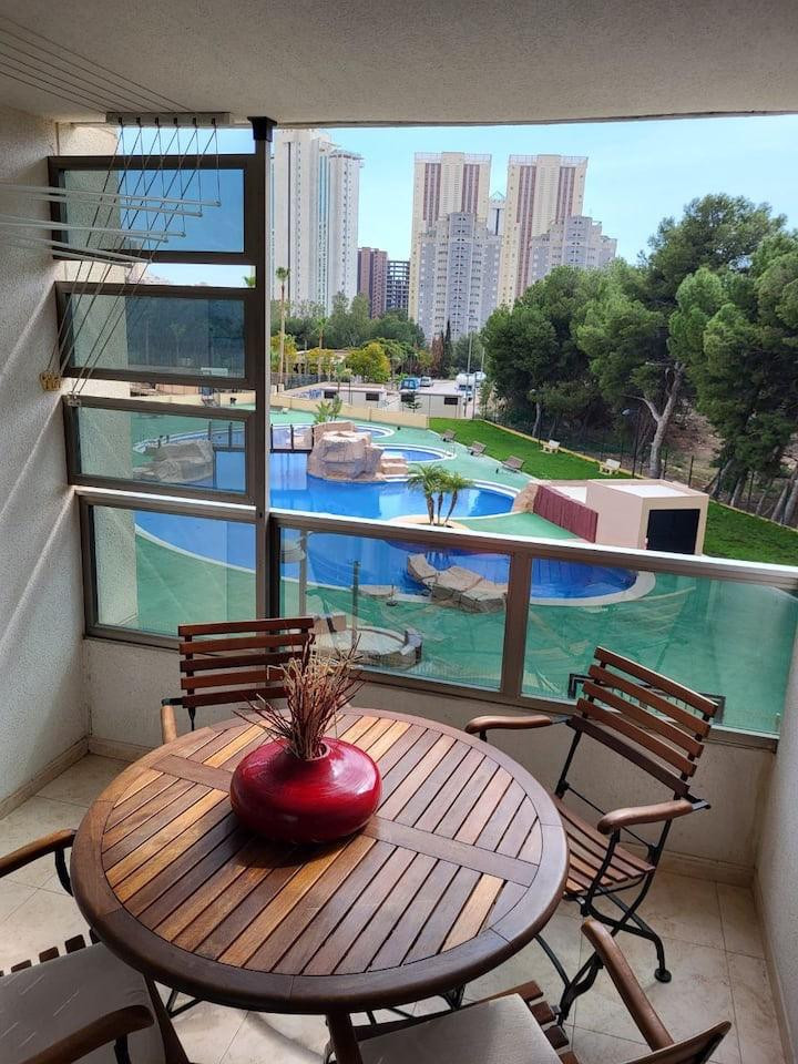Se vende Apartamento Planta Media de 2 dormitorios en Costa Blanca, Alicante, España