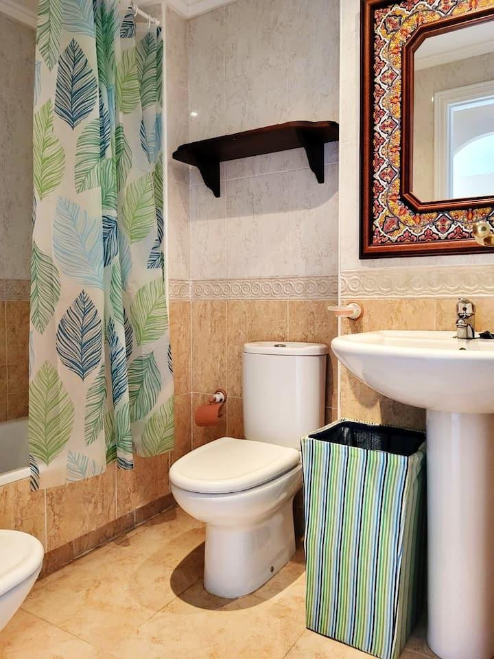 Se vende Apartamento Planta Media de 2 dormitorios en Costa Blanca, Alicante, España
