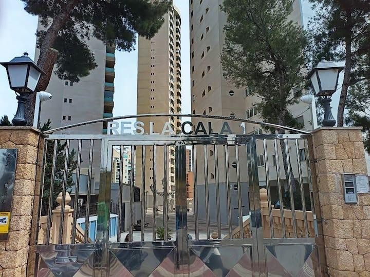 Se vende Apartamento Planta Media de 2 dormitorios en Costa Blanca, Alicante, España