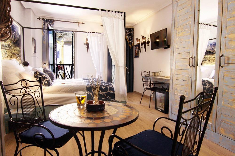 7 Bed Commercial unit for sale in Busot Costa Blanca, Alicante, Spain