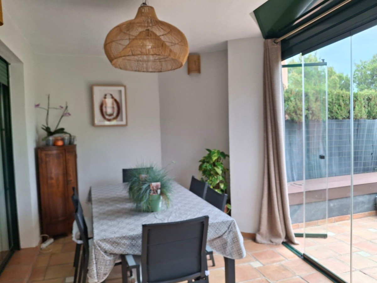 2 Bed Apartment for sale in Finestrat Costa Blanca, Alicante, Spain
