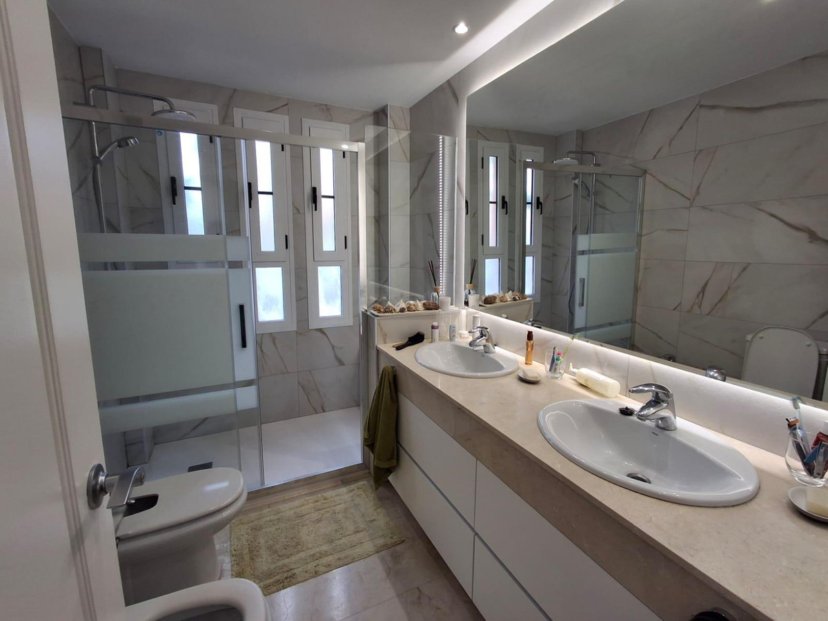 2 Bed Apartment for sale in Finestrat Costa Blanca, Alicante, Spain