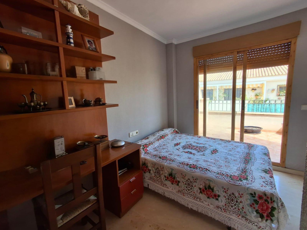 5 Bed Townhouse for sale in La Nucia Costa Blanca, Alicante, Spain
