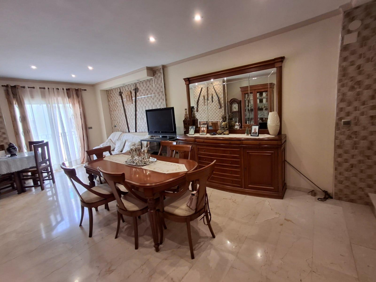 5 Bed Townhouse for sale in La Nucia Costa Blanca, Alicante, Spain