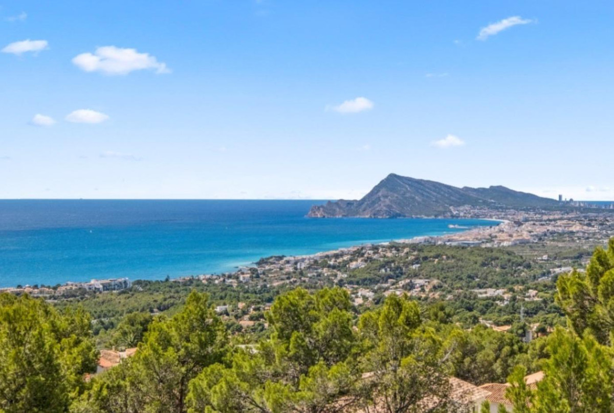 5 Bed Townhouse for sale in Altea Costa Blanca, Alicante, Spain
