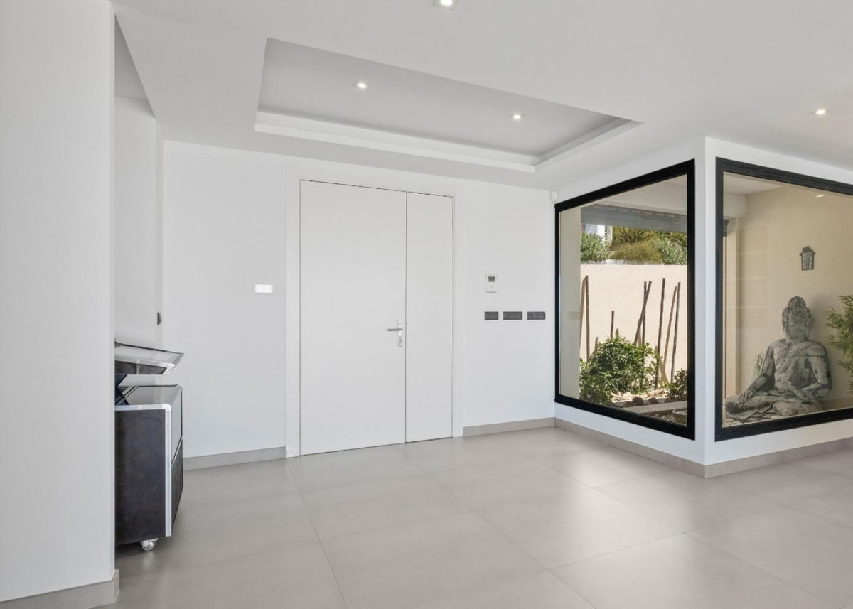 5 Bed Townhouse for sale in Altea Costa Blanca, Alicante, Spain