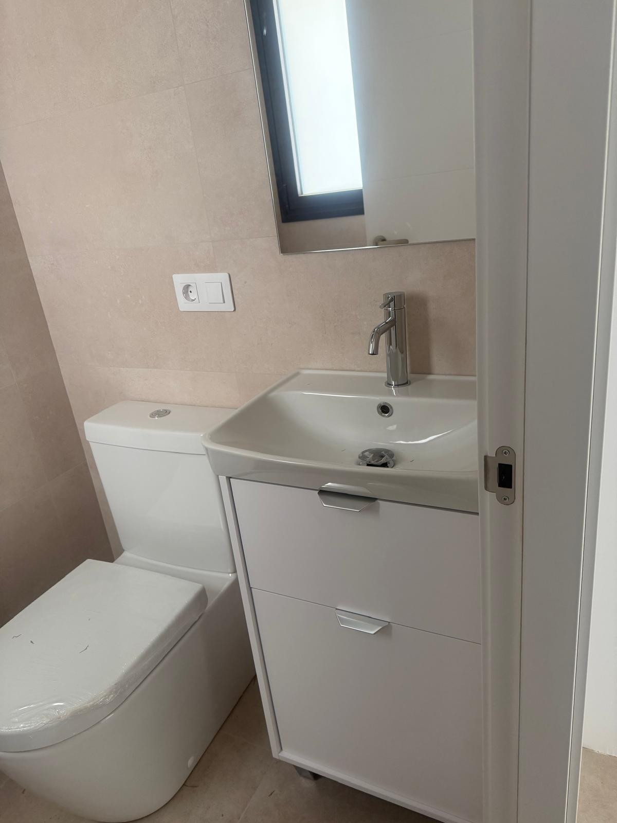 Se vende Bungalow de 3 dormitorios en Costa Blanca, Alicante, España