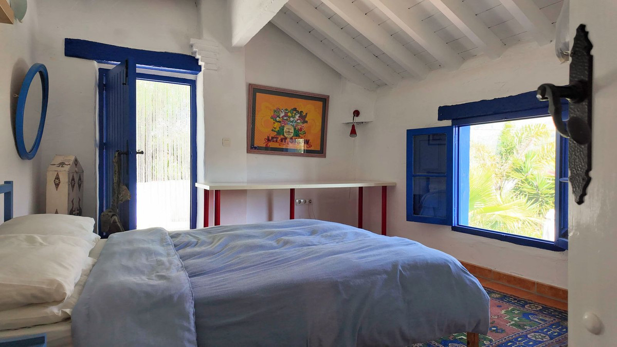 Se vende Finca - Cortijo de 5 dormitorios en Costa Del Sol, Málaga, España