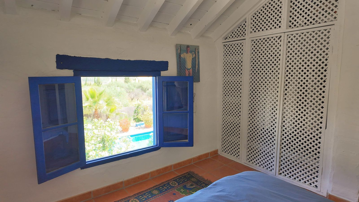 Se vende Finca - Cortijo de 5 dormitorios en Costa Del Sol, Málaga, España