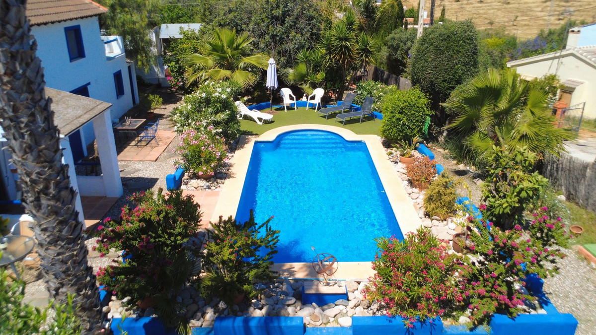 Se vende Finca - Cortijo de 5 dormitorios en Costa Del Sol, Málaga, España