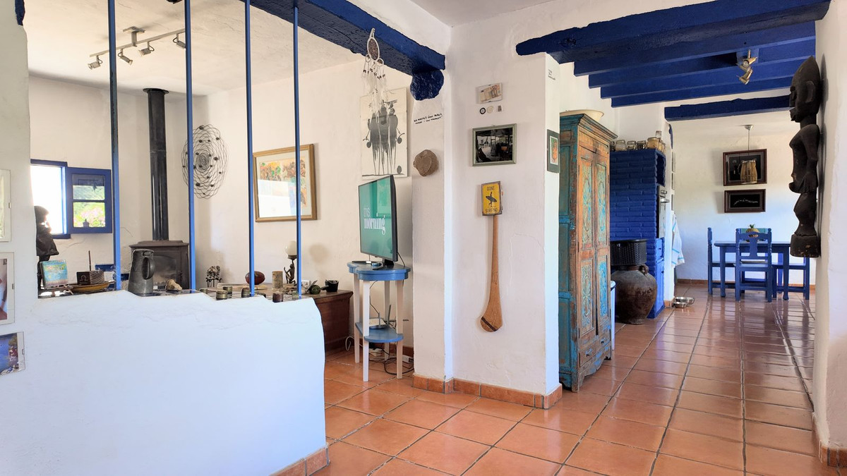 Se vende Finca - Cortijo de 5 dormitorios en Costa Del Sol, Málaga, España