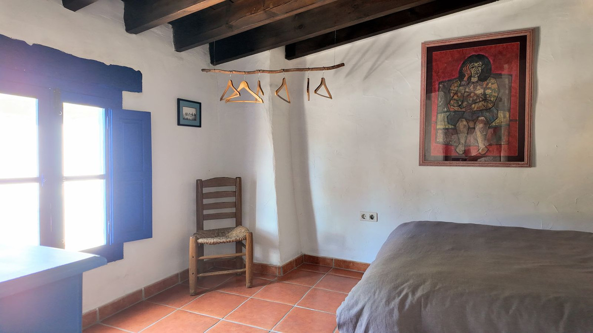 Se vende Finca - Cortijo de 5 dormitorios en Costa Del Sol, Málaga, España