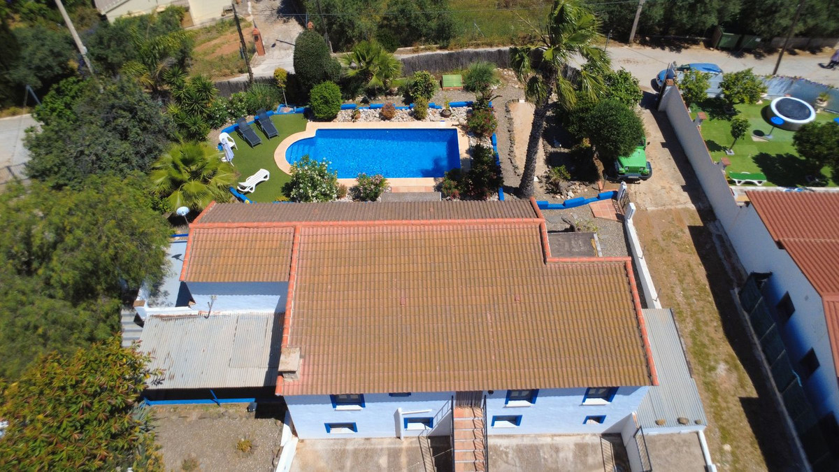 Se vende Finca - Cortijo de 5 dormitorios en Costa Del Sol, Málaga, España