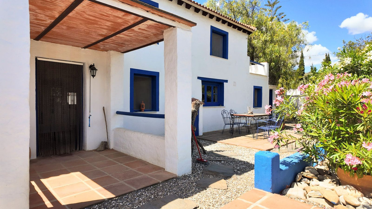 Se vende Finca - Cortijo de 5 dormitorios en Costa Del Sol, Málaga, España