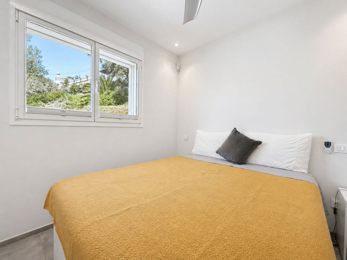 Se vende Villa - Chalet de 4 dormitorios en Costa Del Sol, Málaga, España