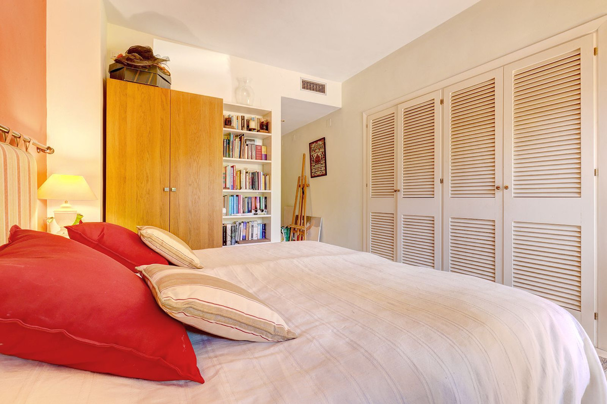 Se vende Apartamento Planta Baja de 2 dormitorios en Costa Del Sol, Málaga, España