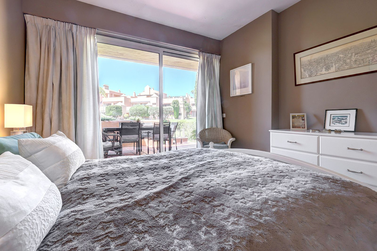Se vende Apartamento Planta Baja de 2 dormitorios en Costa Del Sol, Málaga, España