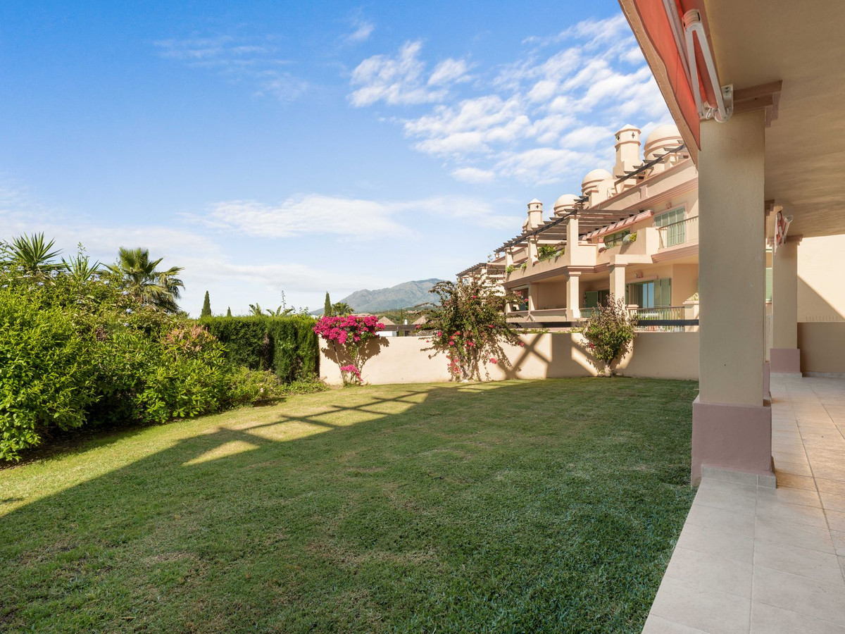 3 Bed Apartment for sale in Los Flamingos Costa Del Sol, Málaga, Spain