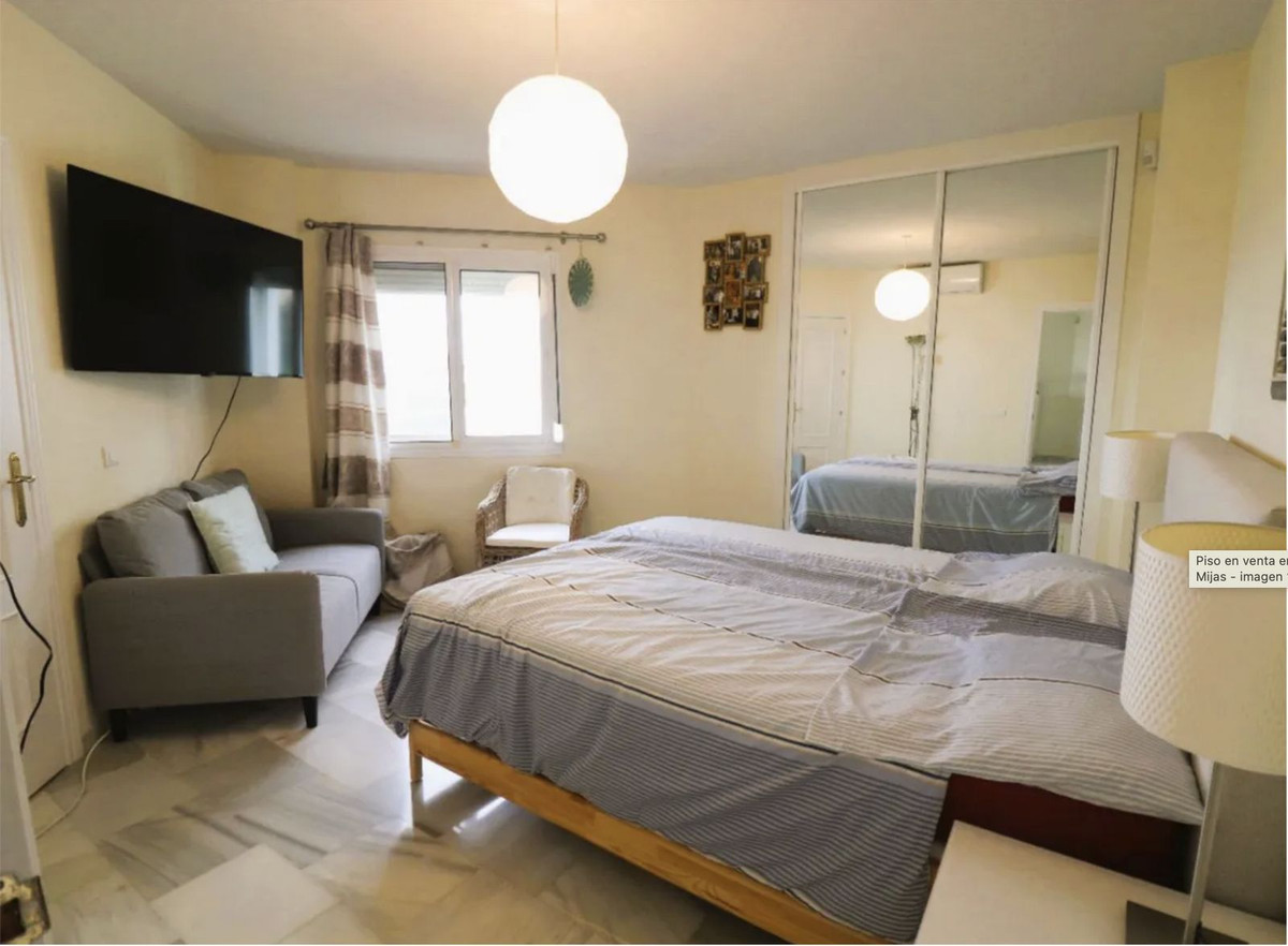 3 Bed Apartment for sale in Calahonda Costa Del Sol, Málaga, Spain