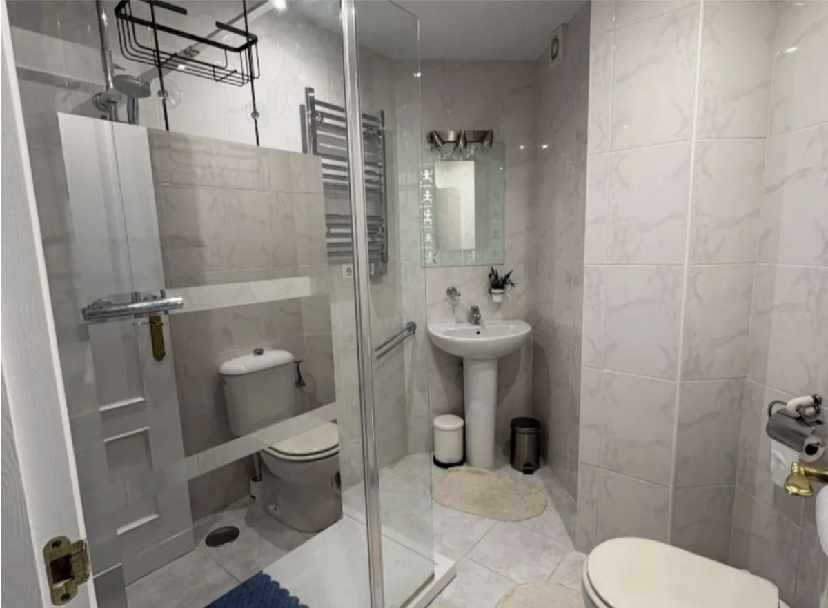 3 Bed Apartment for sale in Calahonda Costa Del Sol, Málaga, Spain