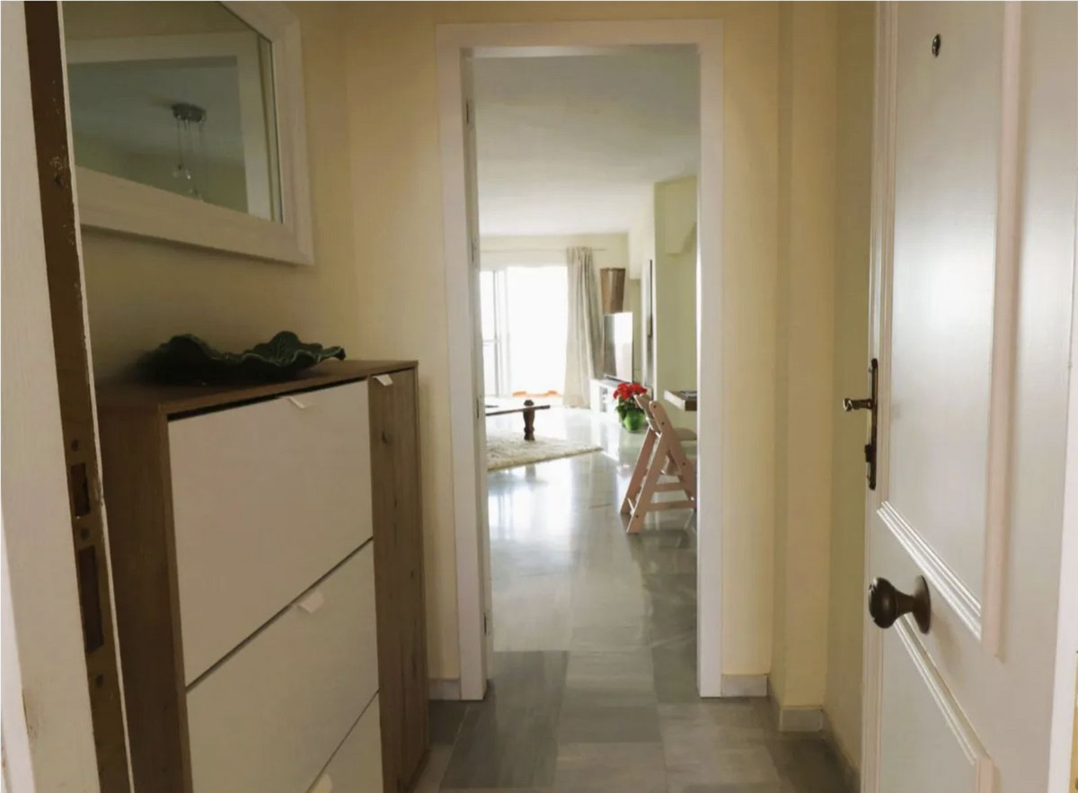 3 Bed Apartment for sale in Calahonda Costa Del Sol, Málaga, Spain