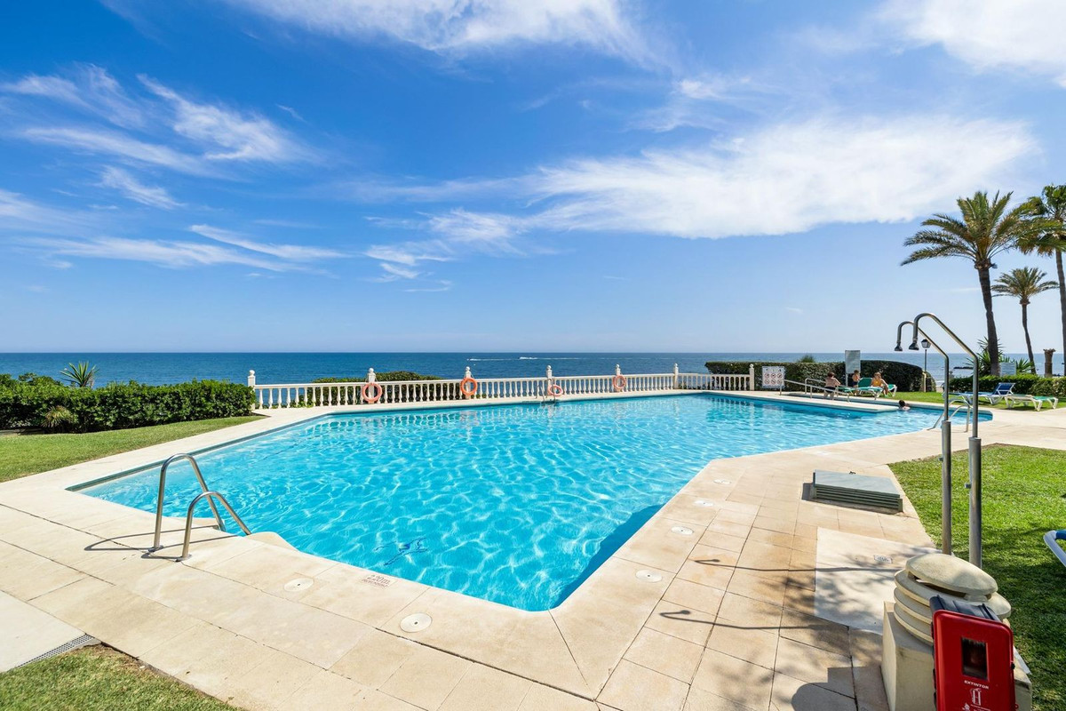 2 Bed Apartment for sale in Riviera Del Sol Costa Del Sol, Málaga, Spain