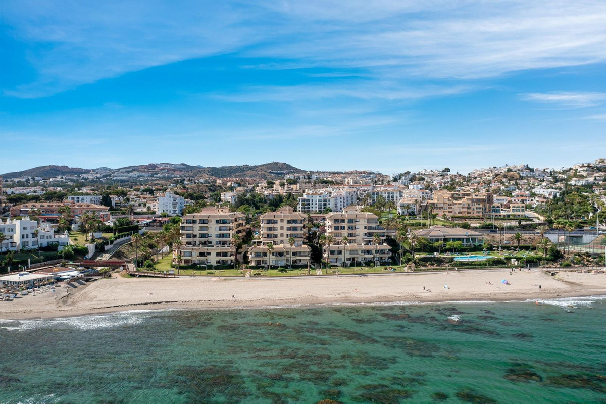 2 Bed Apartment for sale in Riviera Del Sol Costa Del Sol, Málaga, Spain