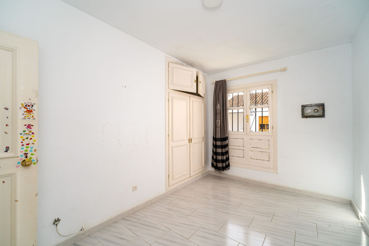 2 Bed Apartment for sale in Benamara Costa Del Sol, Málaga, Spain