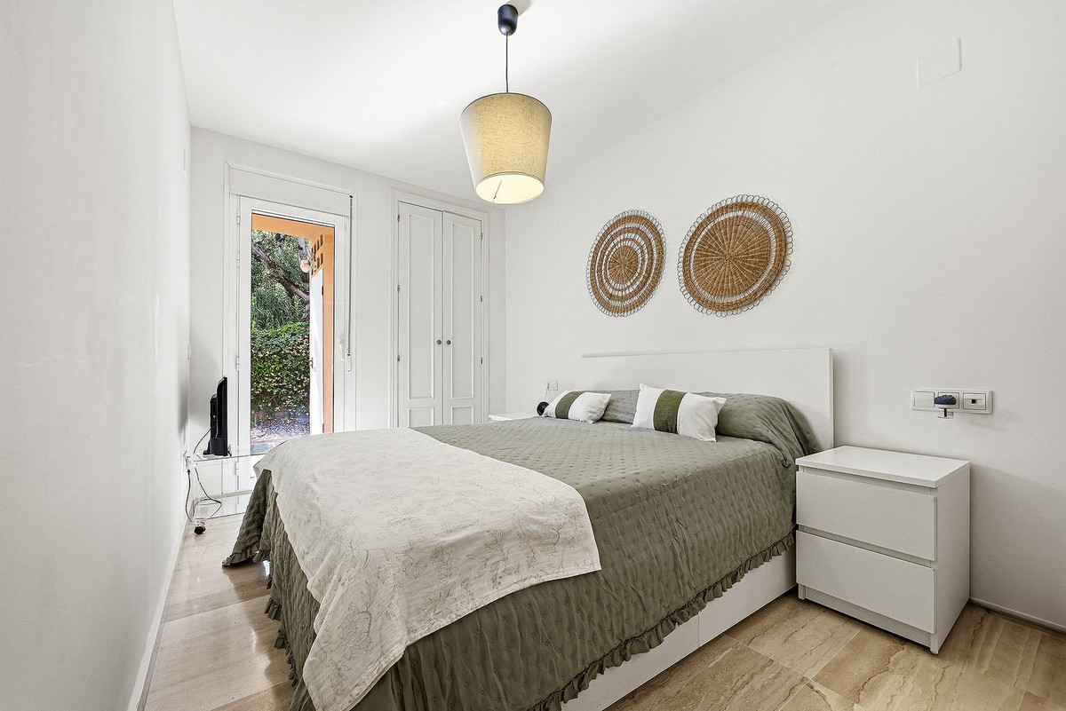 2 Bed Apartment for sale in Las Chapas Costa Del Sol, Málaga, Spain