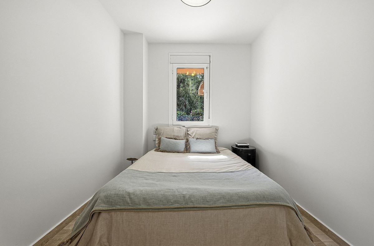 2 Bed Apartment for sale in Las Chapas Costa Del Sol, Málaga, Spain