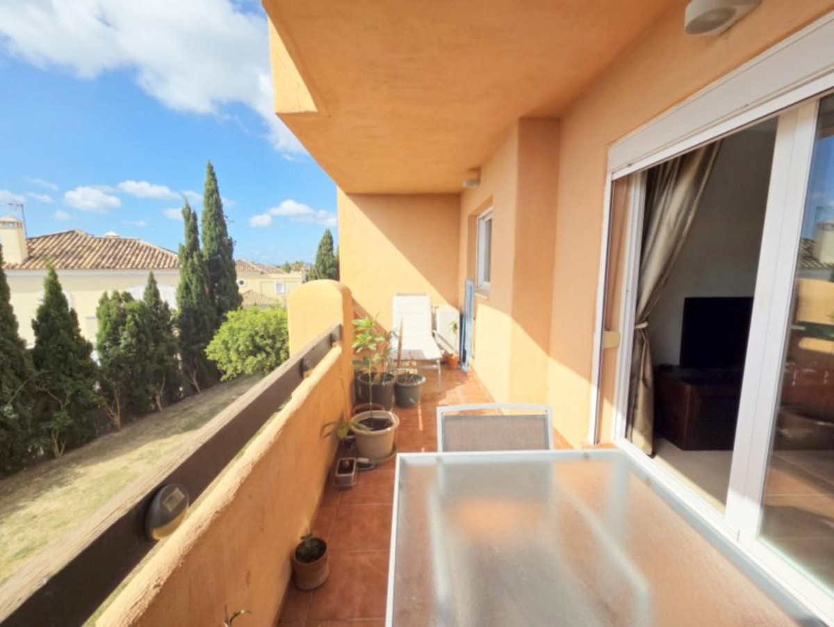 Se vende Apartamento Planta Media de 2 dormitorios en Costa Del Sol, Málaga, España