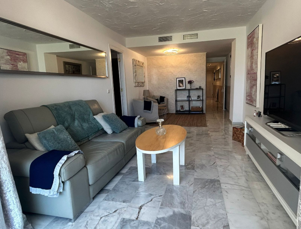 4 Bed Apartment for sale in Casares Playa Costa Del Sol, Málaga, Spain