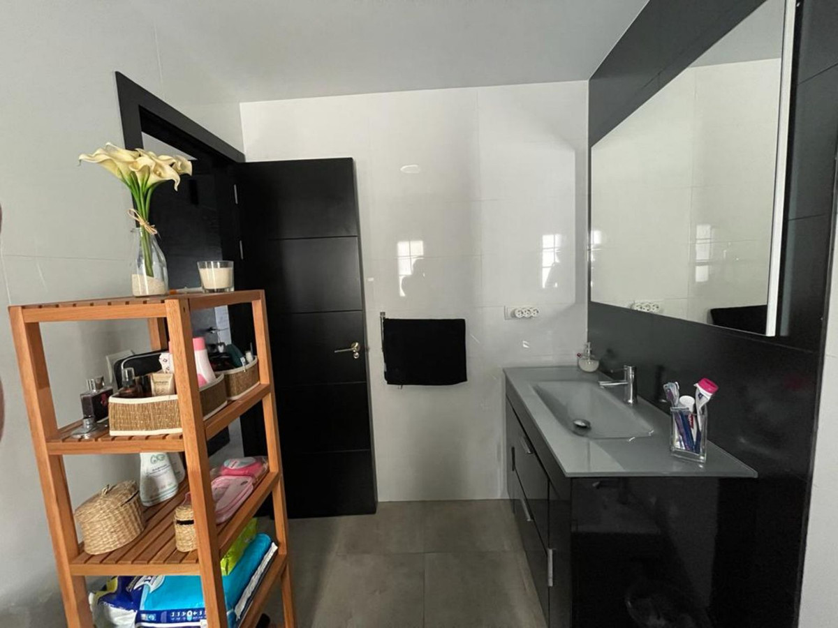 Se vende Adosada de 3 dormitorios en Costa Del Sol, Málaga, España