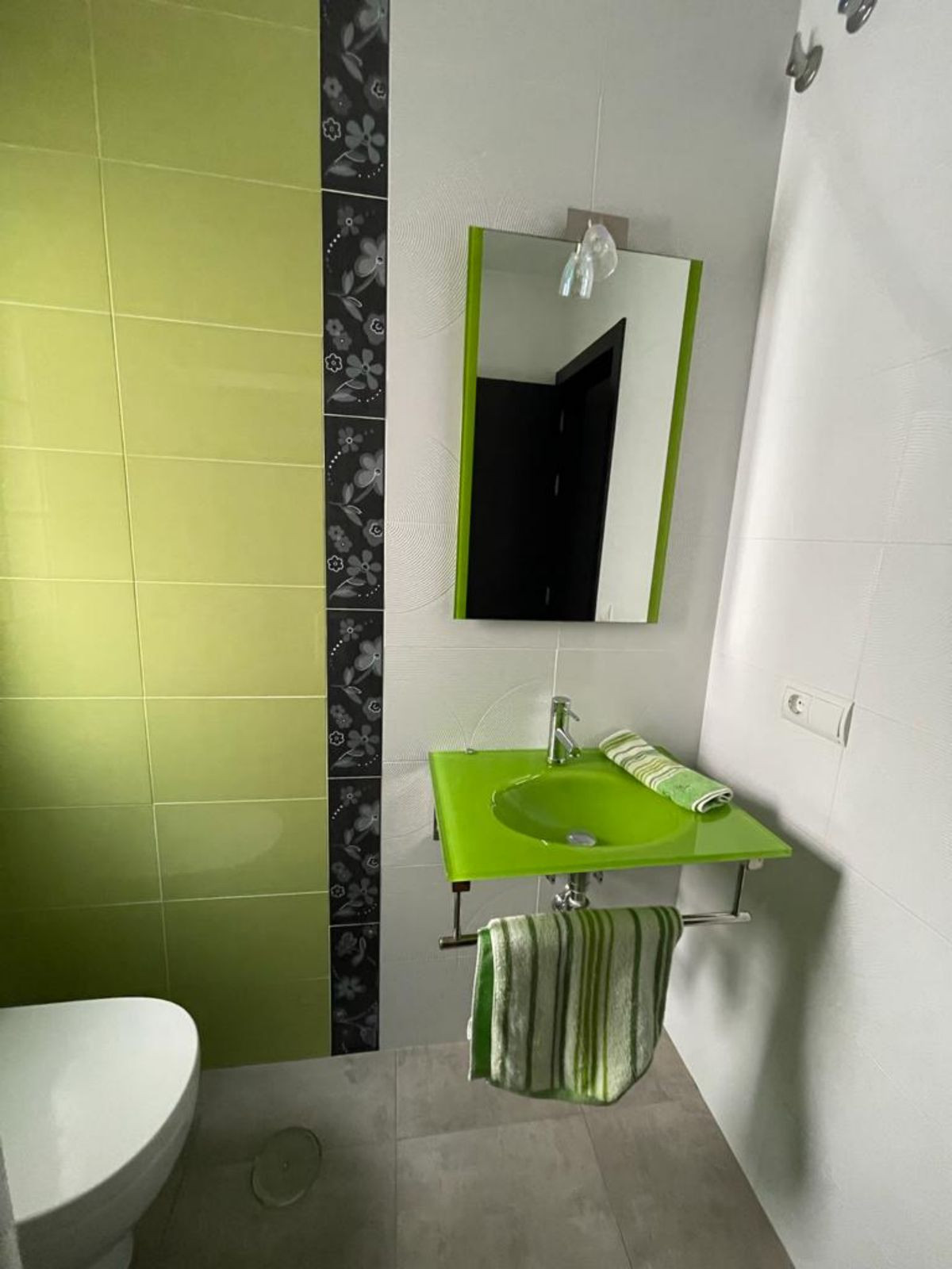 Se vende Adosada de 3 dormitorios en Costa Del Sol, Málaga, España