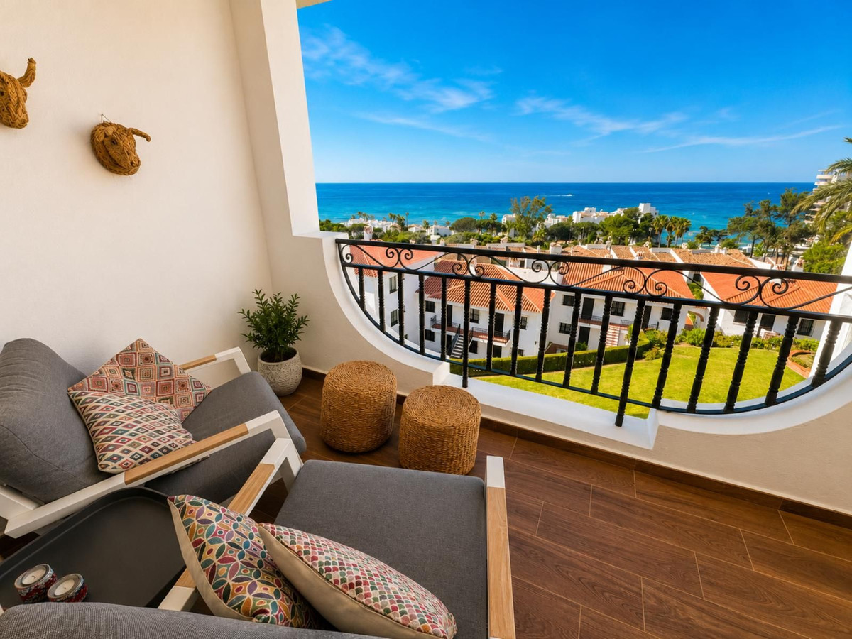 2 Bed Apartment for sale in Miraflores Costa Del Sol, Málaga, Spain