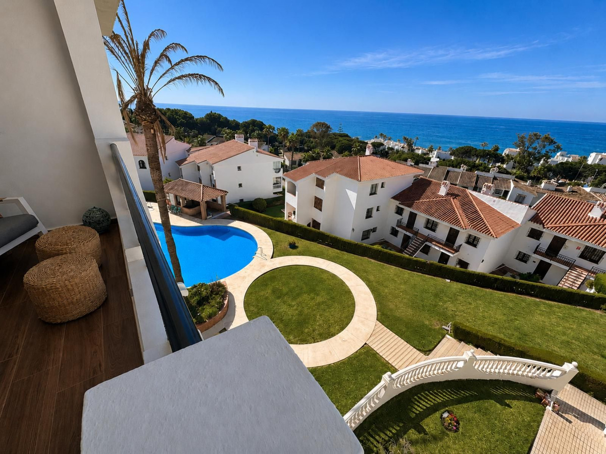 2 Bed Apartment for sale in Miraflores Costa Del Sol, Málaga, Spain