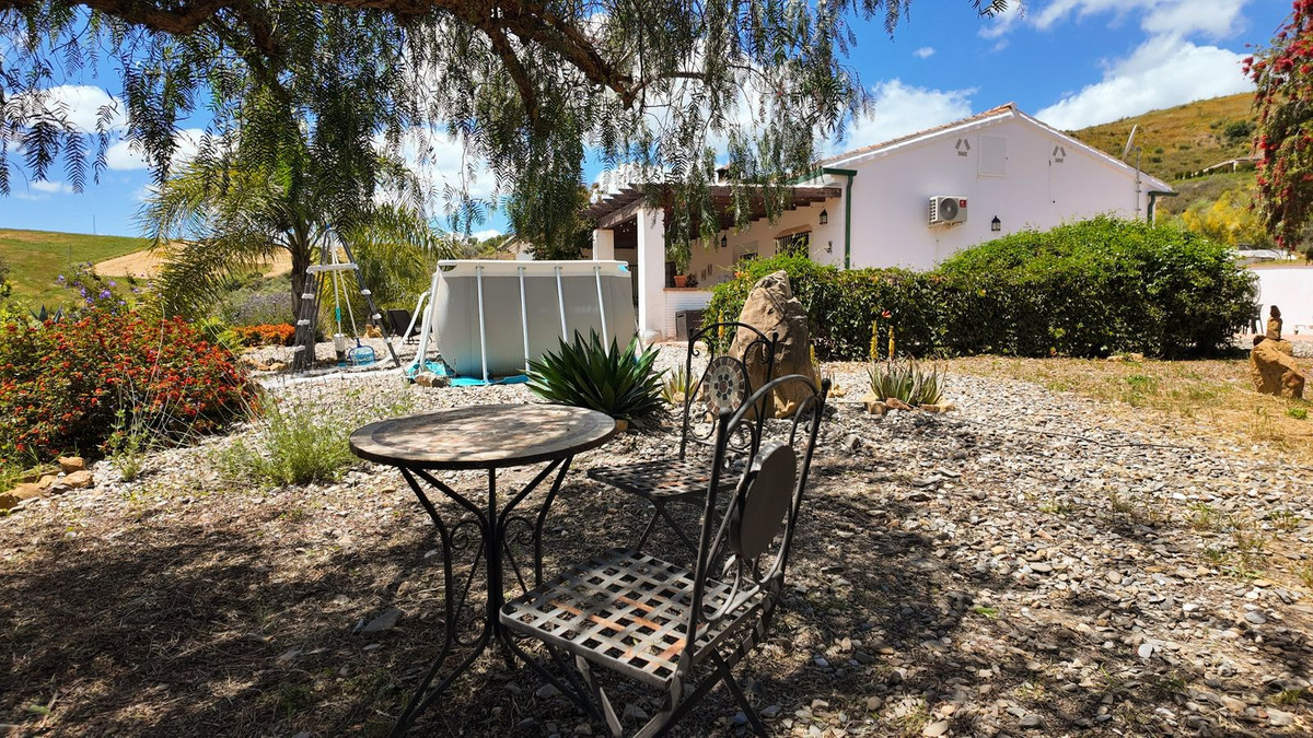Se vende Villa - Chalet de 3 dormitorios en Costa Del Sol, Málaga, España