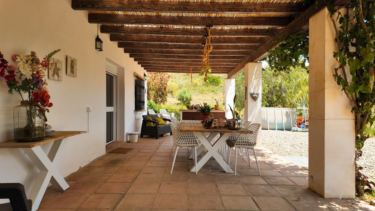 Se vende Villa - Chalet de 3 dormitorios en Costa Del Sol, Málaga, España